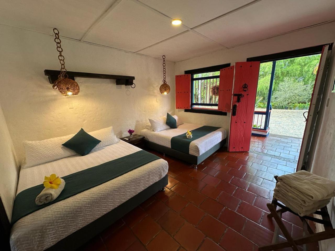 El Percal Hacienda Hotel Montenegro Esterno foto