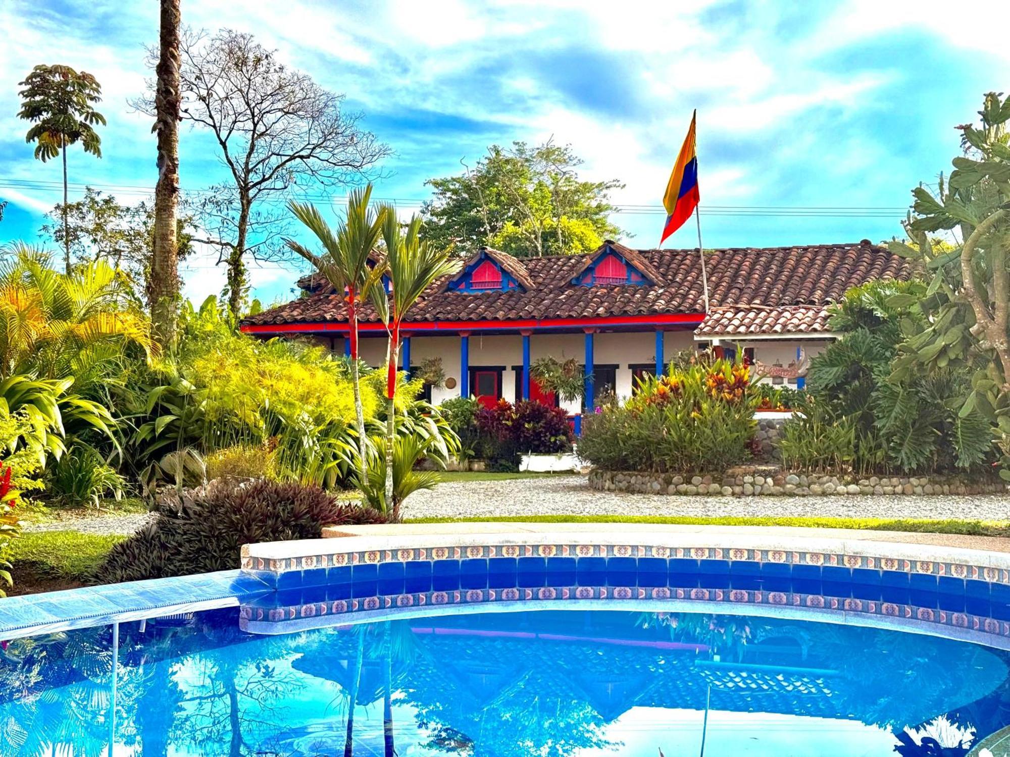 El Percal Hacienda Hotel Montenegro Esterno foto